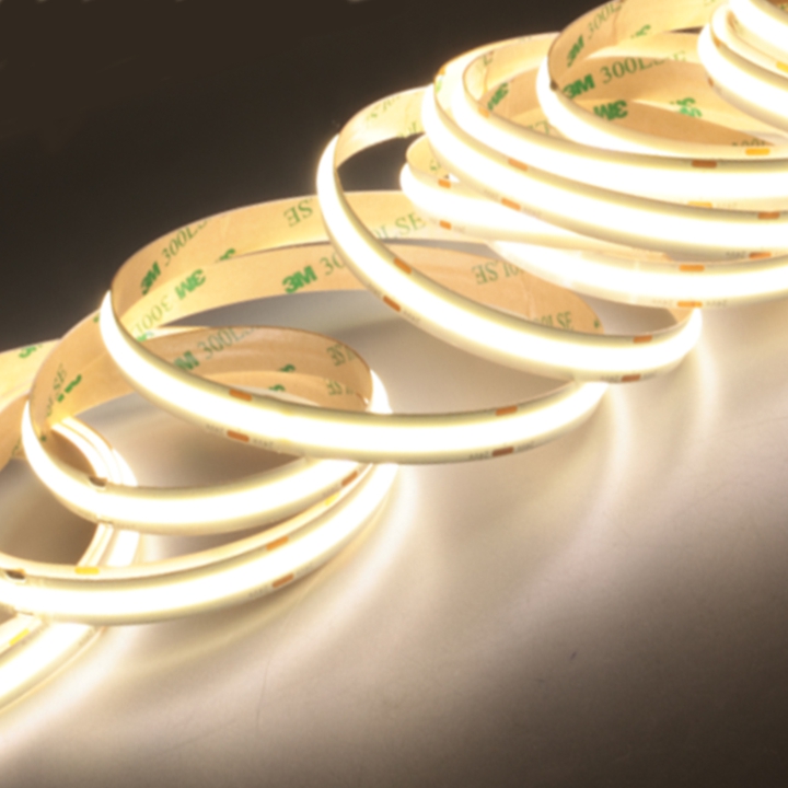 tasma_led_480_cob_15w_24v_4000k_2250lm_swiecaca.jpg