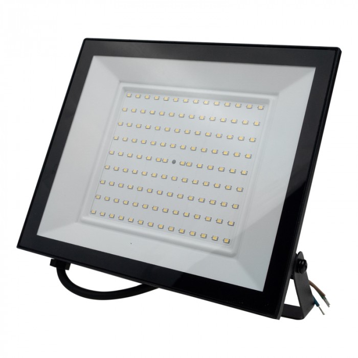 naswietlacz_led_nl3_100w.jpg