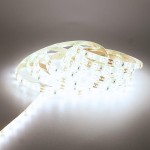 pol_pl_Tasma-LED-wodoodporna-300-SMD-2835-4-8W-metr-DC12V-IP63-Biala-Zimna-rolka-5m-1783_4.jpg